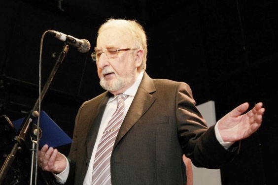 ⚫️Mor Josep Nonell, president històric del <a href="/cjhmataro/">Joventut Handbol Mataró</a>, als 79 anys d'edat. 

🤾Nonell, qui va presidir el club durant tres dècades, va ser un dels impulsors de l'handbol a #Mataró. 

La vetlla serà al tanatori de Mataró aquest diumenge, de 10h a 21h, i la cerimònia per