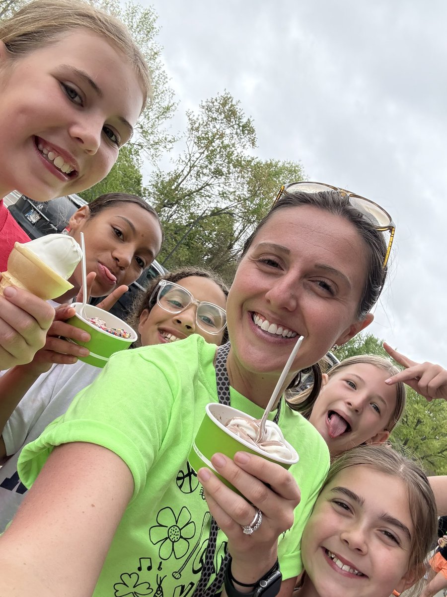 Leslie Corbitt Harback tweet media