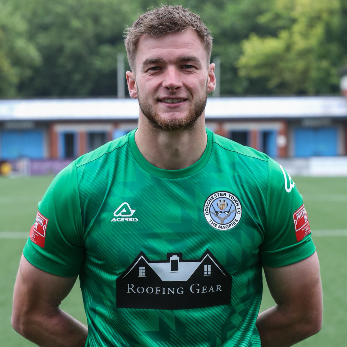 🎙 | 𝙇𝙄𝙑𝙀 𝘾𝙊𝙈𝙈𝙀𝙉𝙏𝘼𝙍𝙔

If you can't make it to <a href="/HungerfordTown/">Hungerford Town FC</a> this afternoon, you can listen to full live match commentary on <a href="/solentsport/">BBC Radio Solent Sport</a> with <a href="/CliffPledge/">Cliff Pledge</a> alongside guest co-commentator and Magpies keeper <a href="/gerardbenfield1/">Gerard Benfield</a> ⬇️

🔗 bbc.co.uk/programmes/m00…