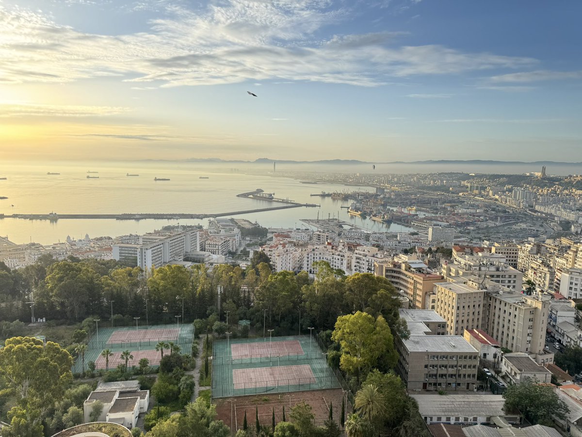 BKMasri's tweet photo. I am very proud to be part of the Arab League of Associations for Rheumatology #ArLAR congress, in Algiers from April 24 to 26. Comprehensive program in rheumatology More than 100 intervenants from Algeria, Arab countries, France gave the best of their knowledge in rheumatology. https://t.co/n3Z4AdbBSN