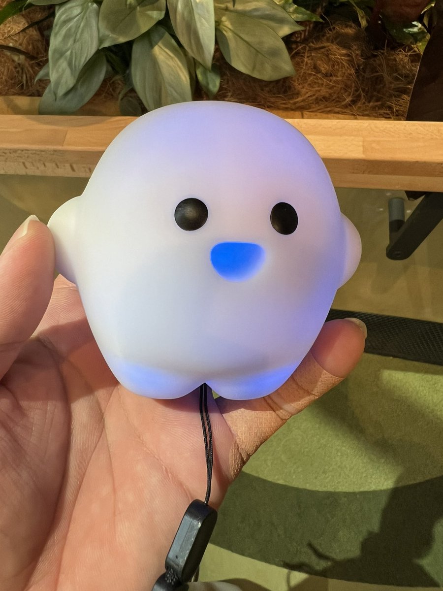 ドイツ館サーキュラーちゃんのグッズはこの、音声ガイドで借りたやつを