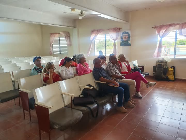 Se desarrollo en el día de ayer actividad de capacitación sobre el carso y su relación con el peligro de desastre  participan actores de los municipios Chambas y Florencia #CitmaFlorencia
