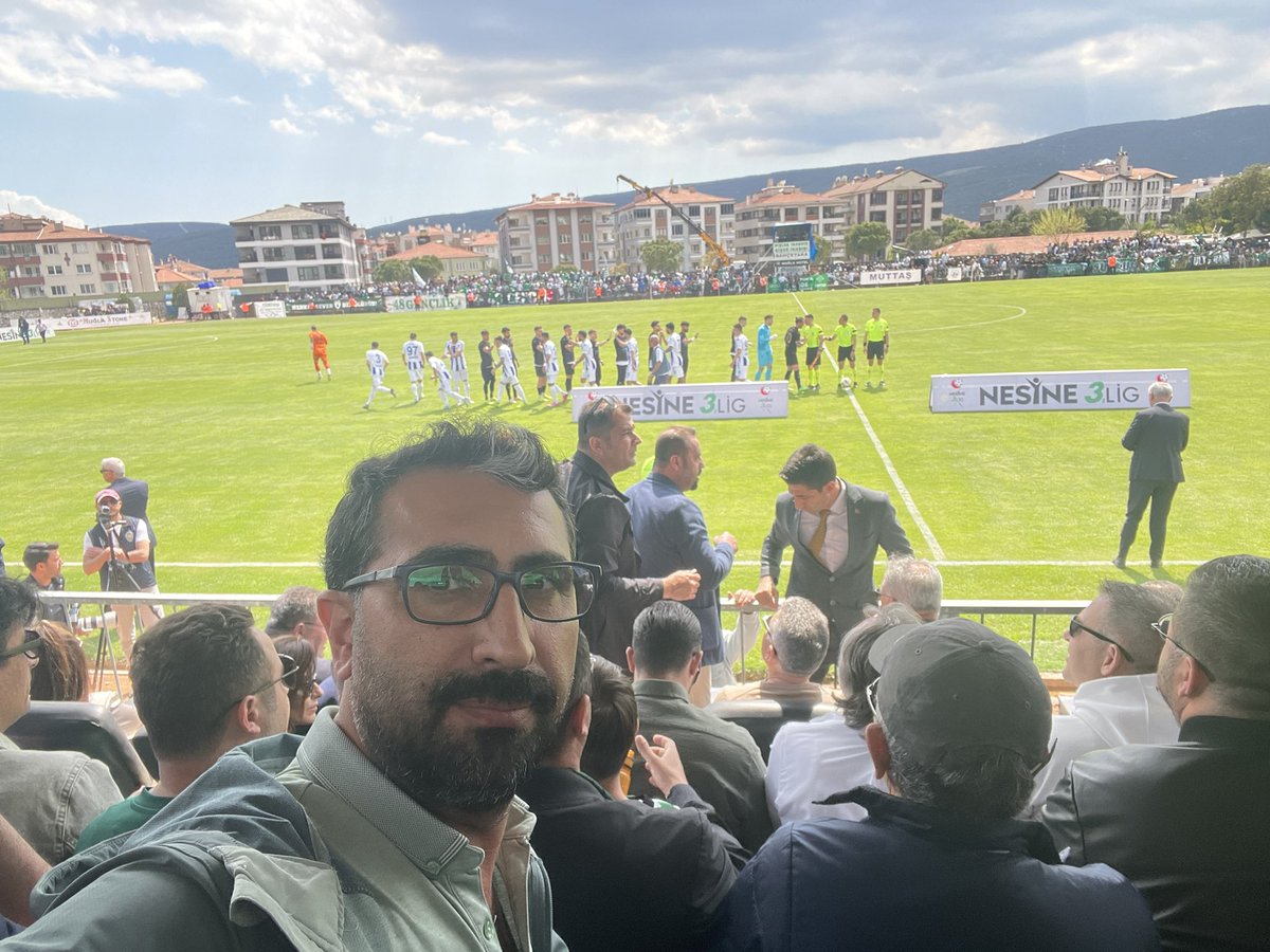 Kulüp Başkanlığını hemşehrimiz Menaf Kıyanç’ın yaptığı Muğla Spor’un şampiyonluk maçındayız. Menaf Başkana ve Muğla Spor’a en kalbi duygularımla şimdiden 2. Ligde başarılar dilerim… #muğlaspor