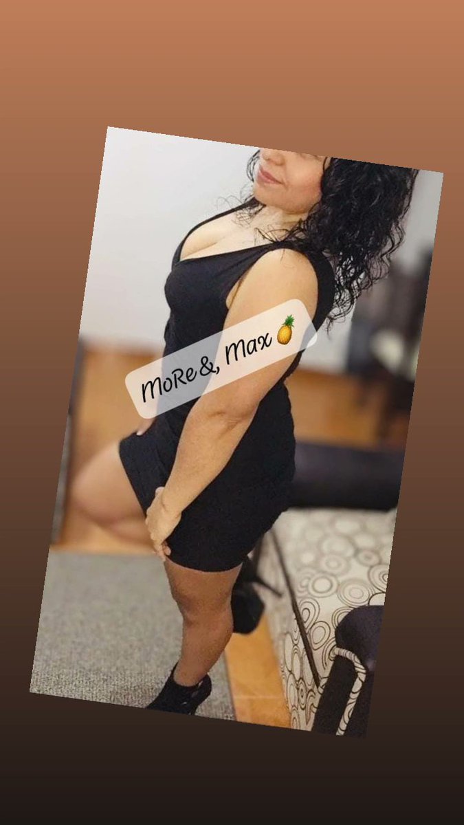 #FelizCumpleaños  Hoy es cumple de esta hermosa 🥳🎉🎂🍻🍻espero la llenen d cariño y felicitaciones ❤️😈
#parejaliberal 
#ParejasSwiger 
#HotwifeMexicana