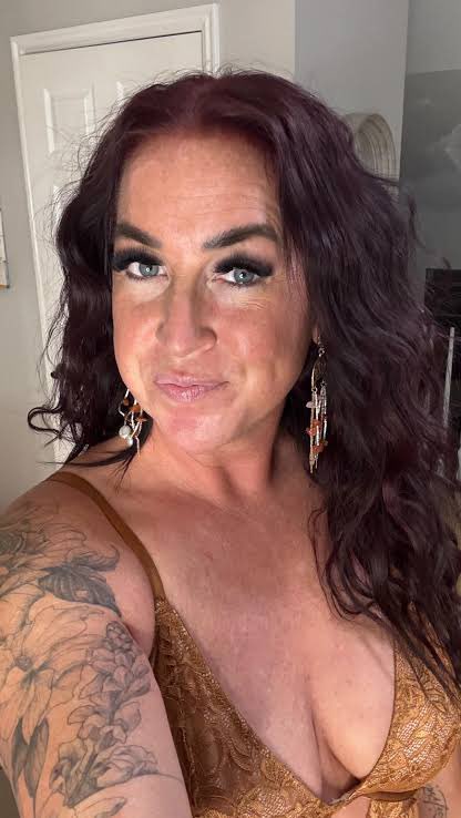 Amy moore tweet media