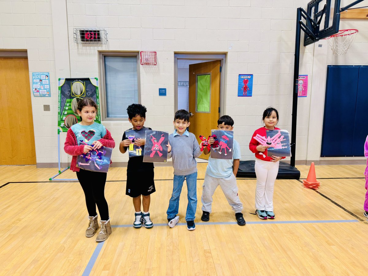 🎉🎉🌟🌟👩‍🎨🎉🎉We are proud of our remarkable scholars and incredible Art teacher, Mrs. Palmer; a special shoutout to the amazing Manor Senior High School scholars for their impressive work and collaboration! 🎉🎉We celebrate all your achievements with bobcat pride!! <a href="/ManorISD/">Manor ISD</a>