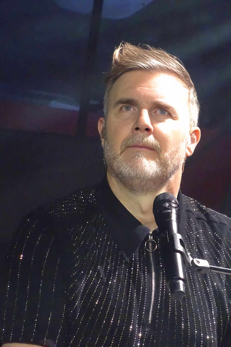 sillymoo80's tweet photo. @GaryBarlow @3olympiatheatre 
25th April 2025
#garybarlow #dublin #thesongbooktour #gig #livemusic https://t.co/eZBLHTTxZV