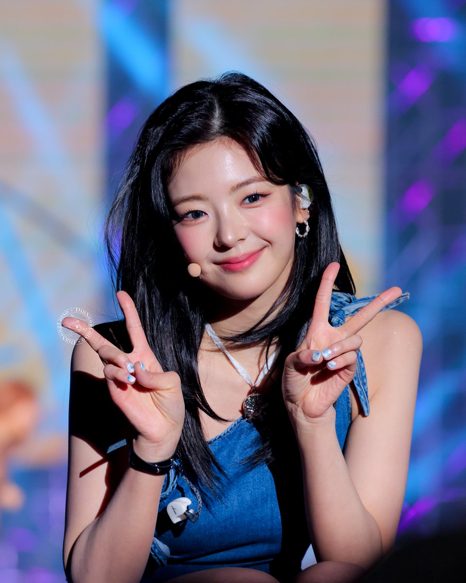 𝟸𝟻𝟶𝟺𝟸𝟼 ᴡɪᴛʜ ʟɪᴀ🐻

#리아 #LIA #있지 #ITZY