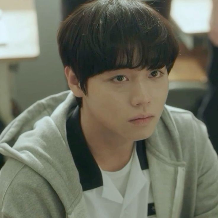 저 후드집업 연시은꺼 맞는거 같은데
아무리봐도 똑같이 생김..

너네 미친거야 진짜로