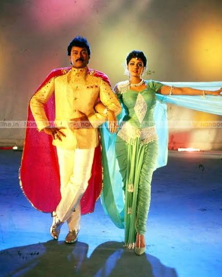 KumarNwin's tweet image. Andhra King 👑 
Bombay Queen 👸

Commercial Classic 🔥

#JVAS @KChiruTweets