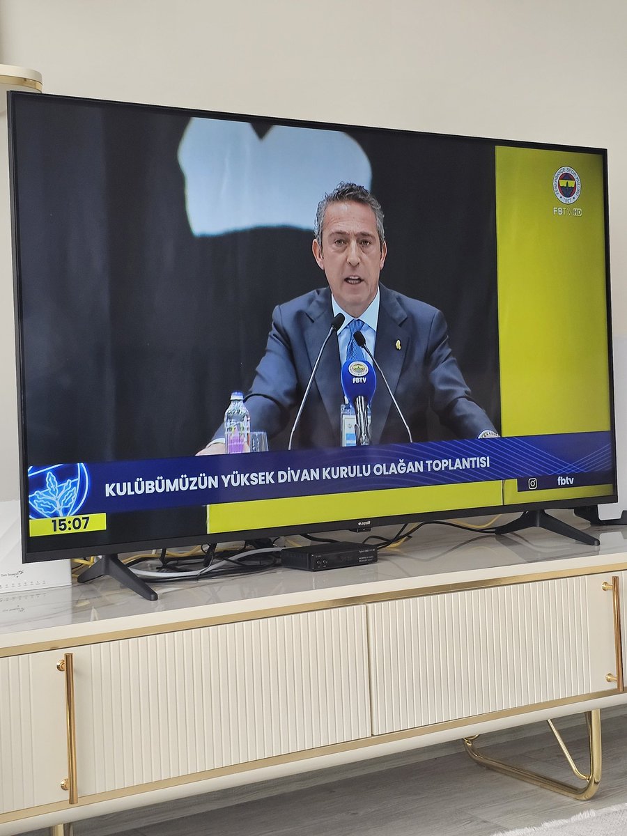 #FenerbahceİcinHemenSecim #FenerbahçeKongreye #Fenerbahçe <a href="/Fenerbahce/">Fenerbahçe SK</a> 
Sayın Başkan 2018 yılından beri söylediğin hiç bir konuda başarıya ulaşamadın. Sana olan sevgi ve saygımızı bitirme, İSTİFA ET.
#AliKoçİstifa