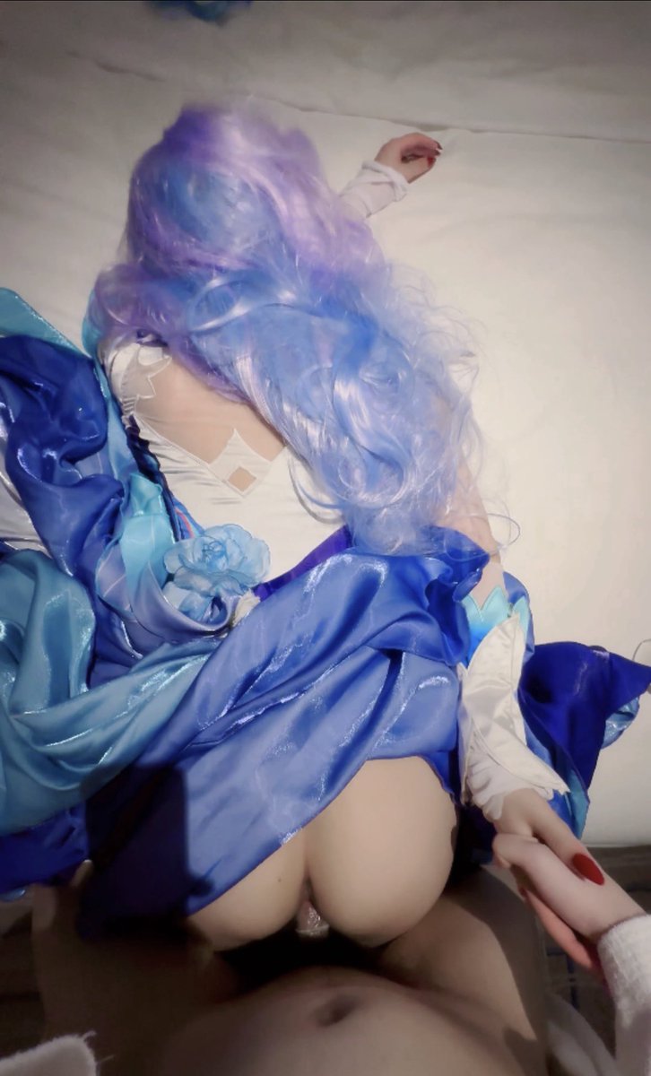 🎬「鸣潮 坎特蕾拉 Wuthering Waves Cantarella」几十万粉的大Coser化身坎特蕾拉被蹂躏辣😈p.s. 身份原因只拍了一丁点，不能拍多啦

投稿: @ToBulma @ToBulaer @KawasawaSen @BulmaList https://t.co/WsXBOkXchi