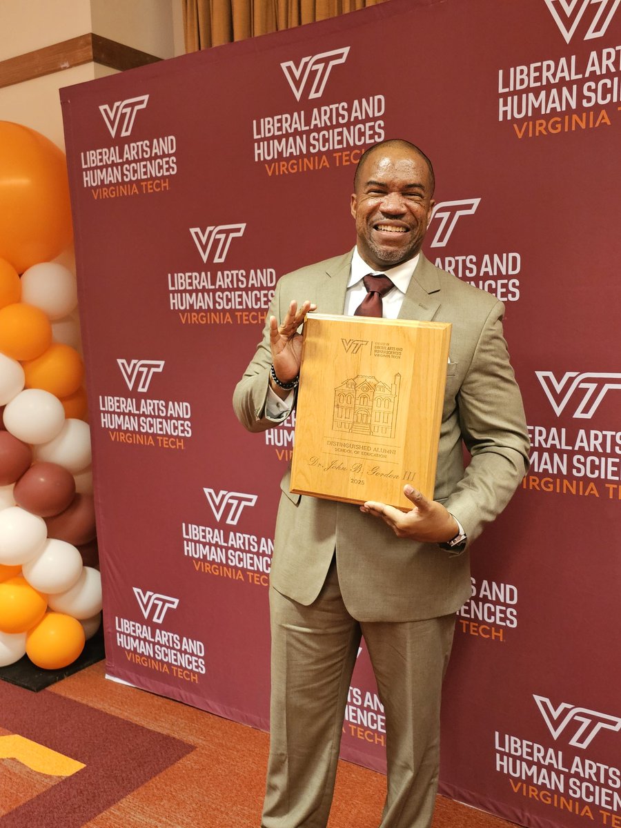 drjbg3's tweet photo. So honored to be recognized as a Distinguished Alumni @vt_alumni for the School of Education. To be a member of the Inaugural Class is so humbling, yet rewarding. Thank you to Dr. Carol Cash for the nomination and for your suppprt! #DistinguishedAlumni #InauguralClass #UtProsim https://t.co/GHmWLJfJEK