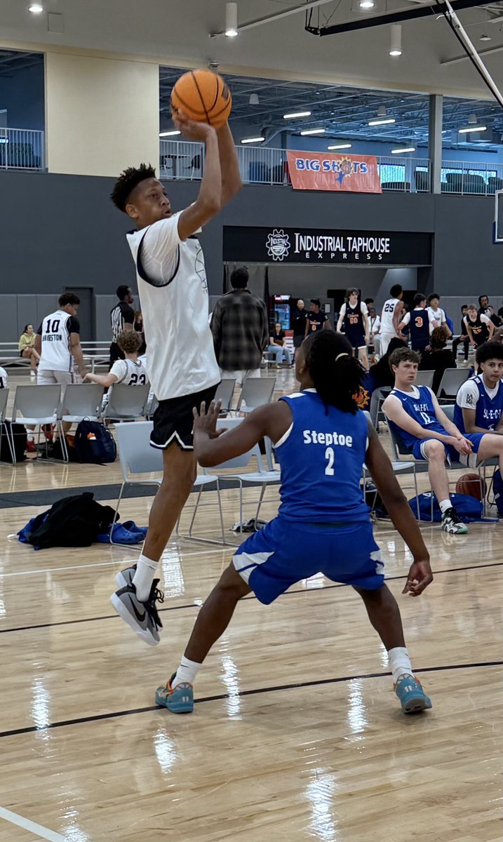 Frank Bennett tweet media