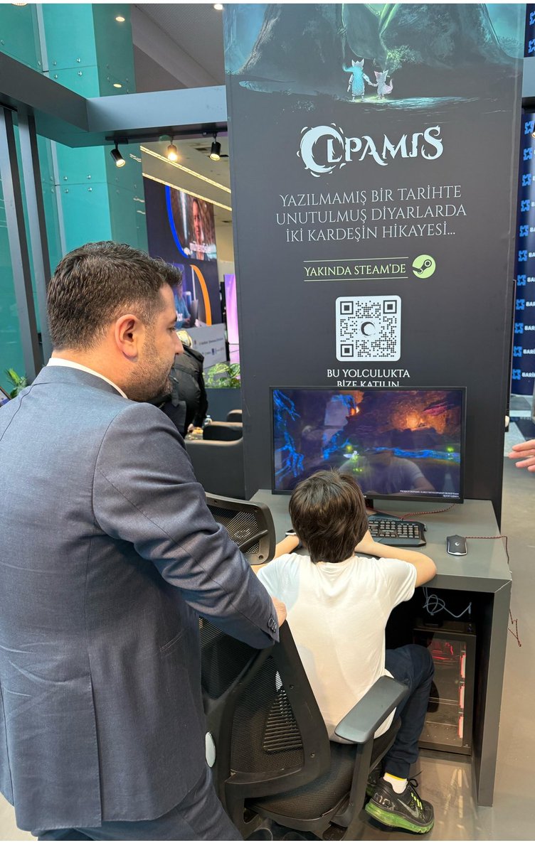 Bir çocuğun hayaline dokunmanın, bir hayatın yönünü değiştirmek olduğuna inanıyorum. Bugün gerçekleştirdiğim hayaller, bir zamanlar küçük bir kalbin sessiz dualarıydı.  

Şimdi, o hayallerin izinden giderek, Türk mitolojisinden ilhamla geliştirmeye devam ettiğimiz Olpamis