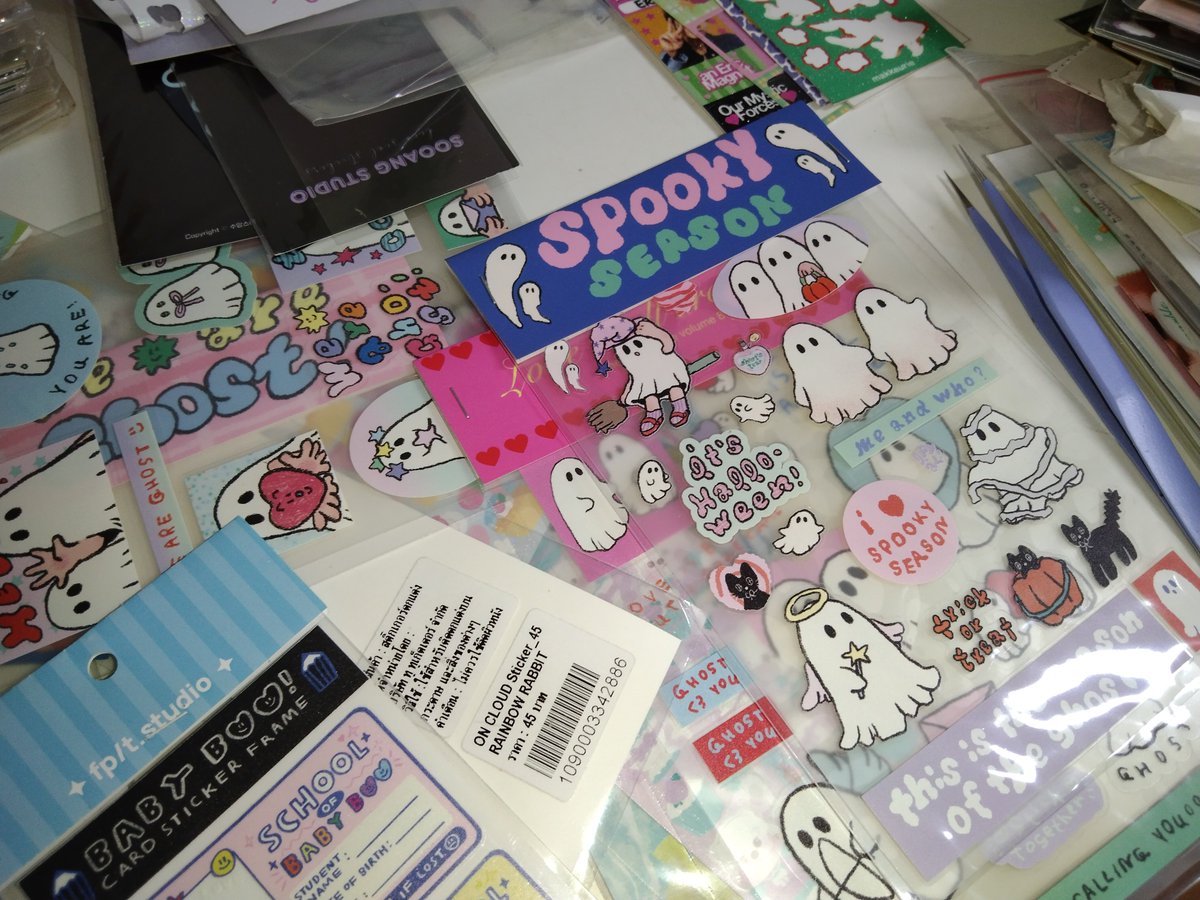 sorting my stickies and apparently have BUNCH of unused sheets yet still complaining "gaada sticker lagi"