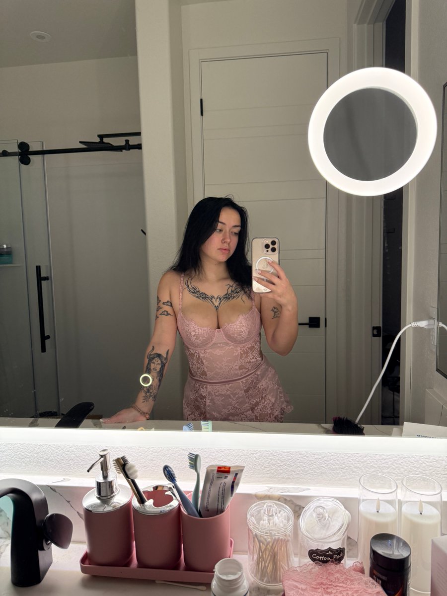 mirror selfies hit different when you're feeling this cute lol who wants to see more?