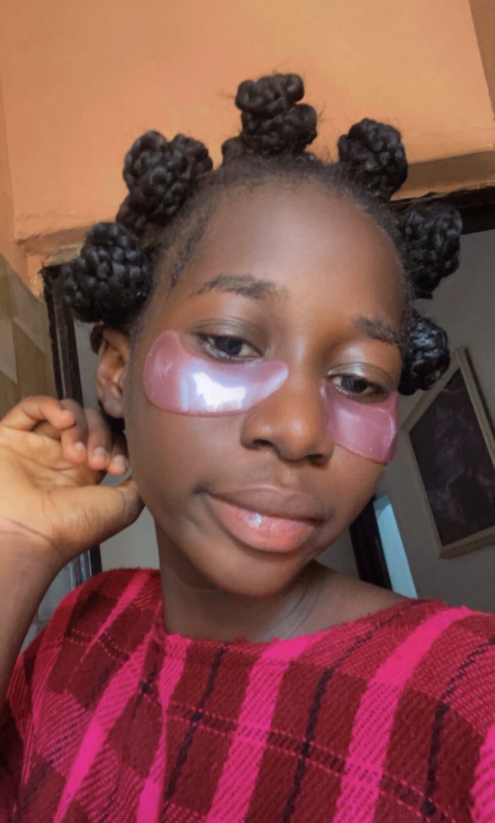 nueltwiitt's tweet photo. I heard the missing Jamb girl has been found alive in Ijebu Ode and is currently on her way back home. 

That’s the outcome of a coordinated effort. https://t.co/0aPMy7kZYd