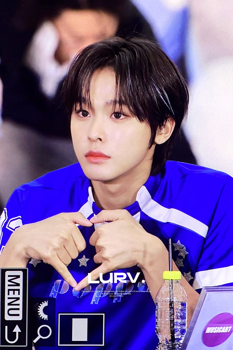 lurvforRIKU's tweet image. 250426 공팬 #RIKU #리쿠 #リク #NCTWISH @nctwishofficial
리쿠 브릿지 너무 예뿌니야