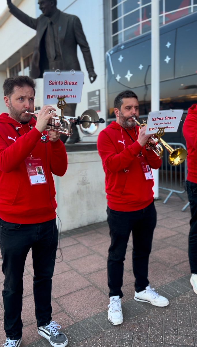 We’re proud to be a small part of each matchday at St. Mary’s. Despite the challenges this year, the support and community around the stadium is unbelievable. Thank you! Saints fans are incredible. 🫶

#saintsfc #southampton #epl #premierleague #music #soton #brass #band