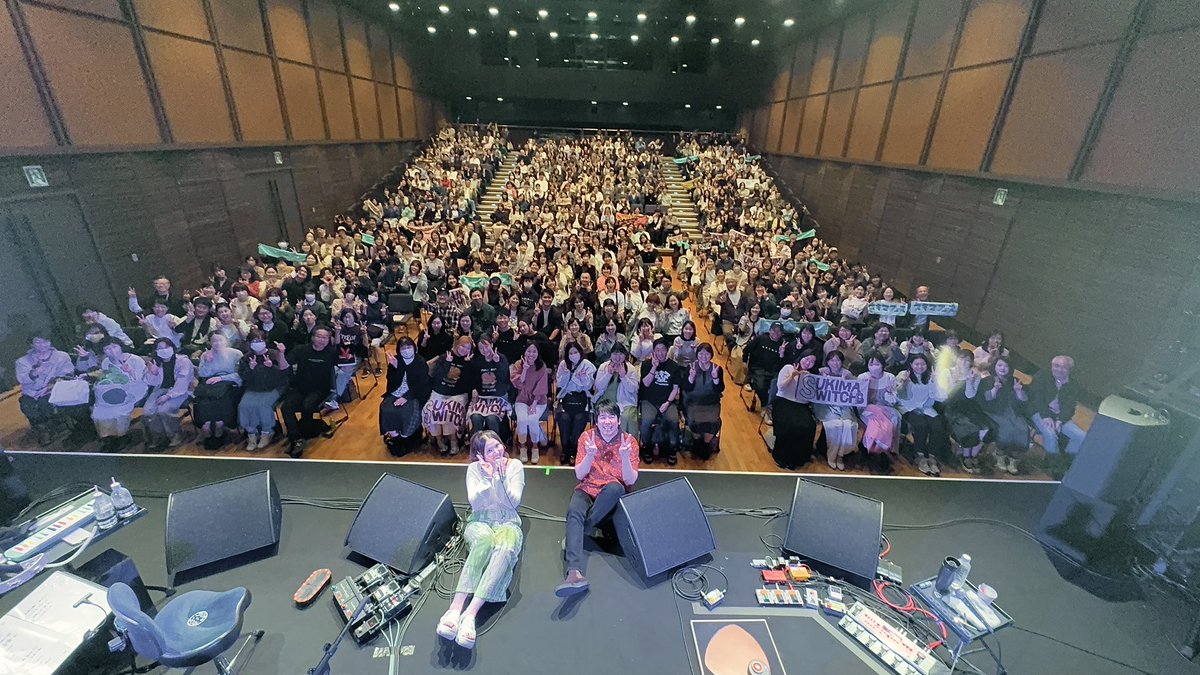 abemao_staff's tweet photo. 💚THANK YOU #ZUTTOMOTTO3 💚

0408 東京 Zepp DiverCity
0423 名古屋 ダイアモンドホール
0424 大阪 なんばHatch
0426 福岡 電気ビルみらいホール

#スキマスイッチ #大橋卓弥
#阿部真央
#ずっともっと3 https://t.co/PdGTjmyX2U