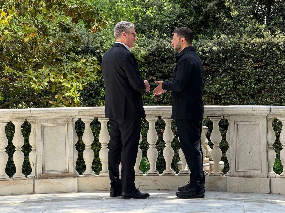Some clearly important diplomacy happening in Rome/Vatican City this morning