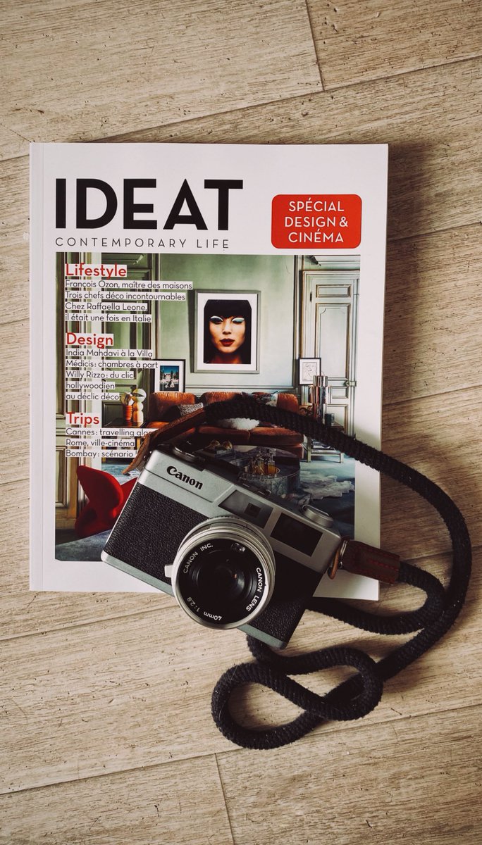 Dcscom's tweet image. Bon week-end !