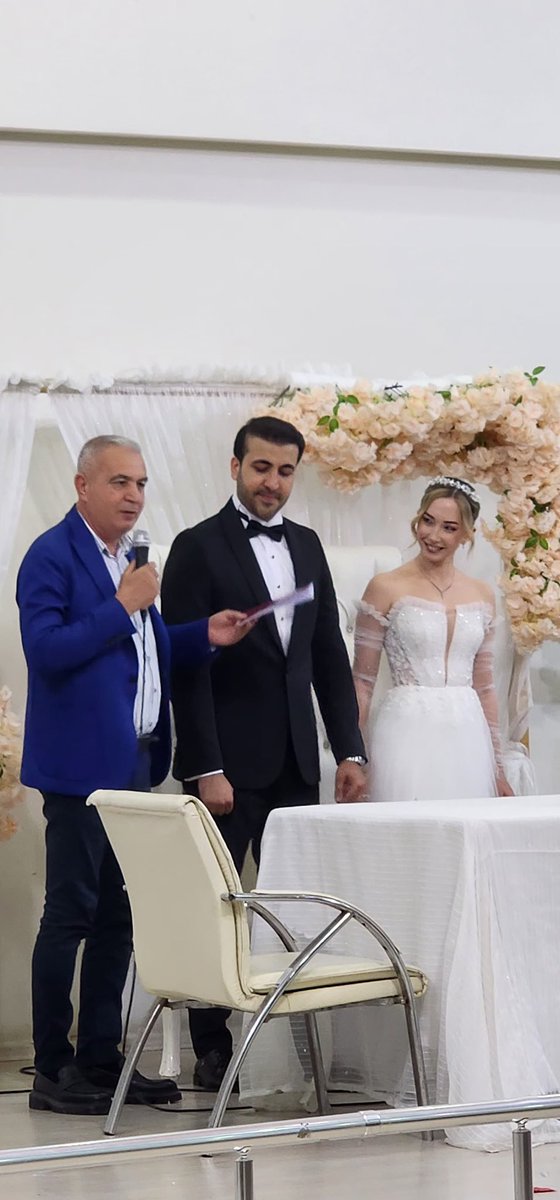 Baki Şimşek (@bakisimsekmhp) on Twitter photo Rahmetli Seçim Teke ağabeyimizin oğlu Hasan Teke ve Ece kızımızın nikah merasimine katıldık.Ömür boyu mutluluklar diliyorum. Rahmetli Seçim Teke ağabeyimizin oğlu Hasan Teke ve Ece kızımızın nikah merasimine katıldık.Ömür boyu mutluluklar diliyorum.