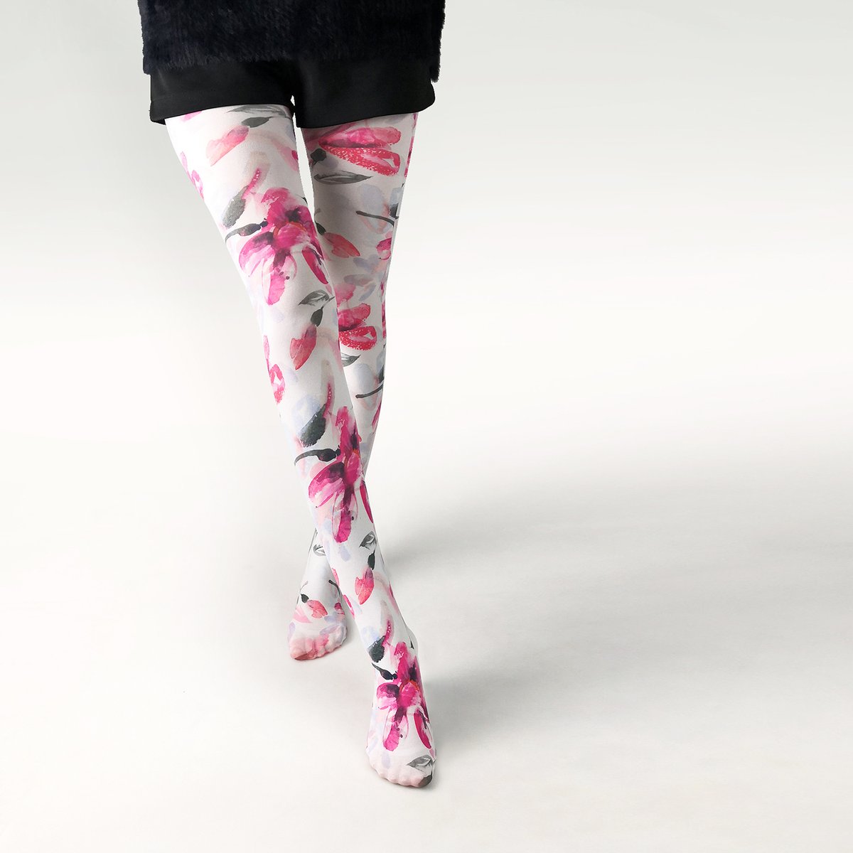 SimplyJoshimo83's tweet image. 🌸 Spring Floral Tights at Simply Joshimo! 

Step into spring with our stunning floral tights—designed for comfort, style &amp;amp; a touch of nature’s beauty. Perfect for any outfit! 💕

🚚 FREE UK delivery on all orders! 

#SimplyJoshimo #SpringStyle #FloralTights #NewCollection