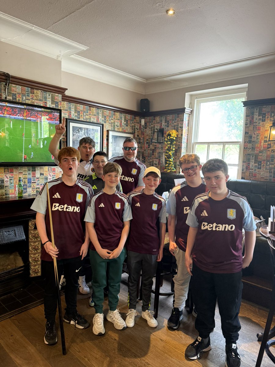 mones 84 tweet media