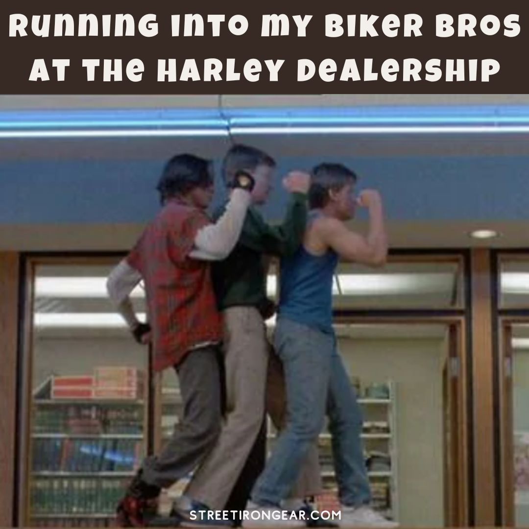 StreetIronGear's tweet image. Pulled in solo, left with a crew and plans for tacos and a weekend ride. Biker magic.

#HarleyVibes #RiderLife #StreetIronGear #BikerReunion #MotorcycleSquad