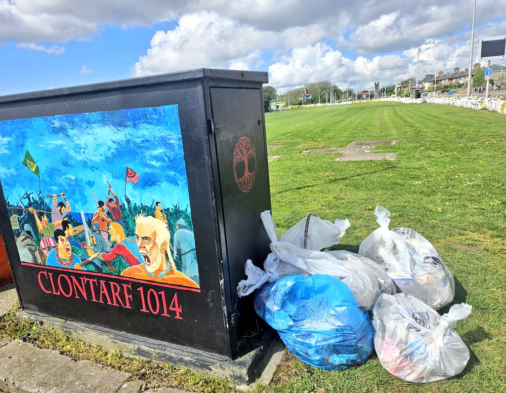 donna_cooney1's tweet photo. Was a lovely π #saturdaymorning for our group @ClontarfTidy #TeamDublinCleanUp well done to all the volunteers in groups that took part today! #LoveYourPlace #LeaveNoTrace #nationalspringclean https://t.co/Q0OqPWhm2m