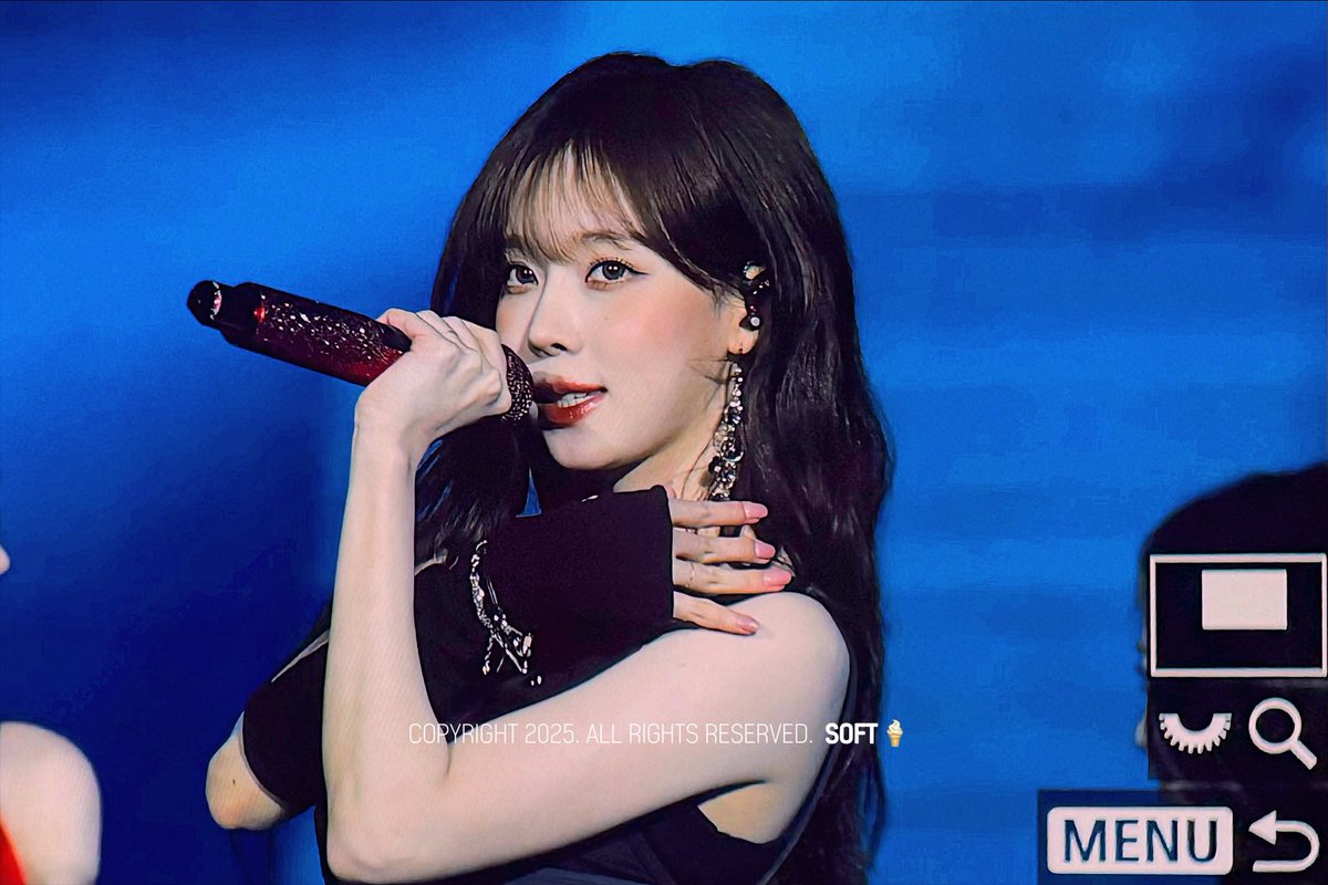 softwwinter's tweet photo. 250426 KFLOW3
#aespa #에스파 #WINTER #윈터 https://t.co/MkDroLv4Jg