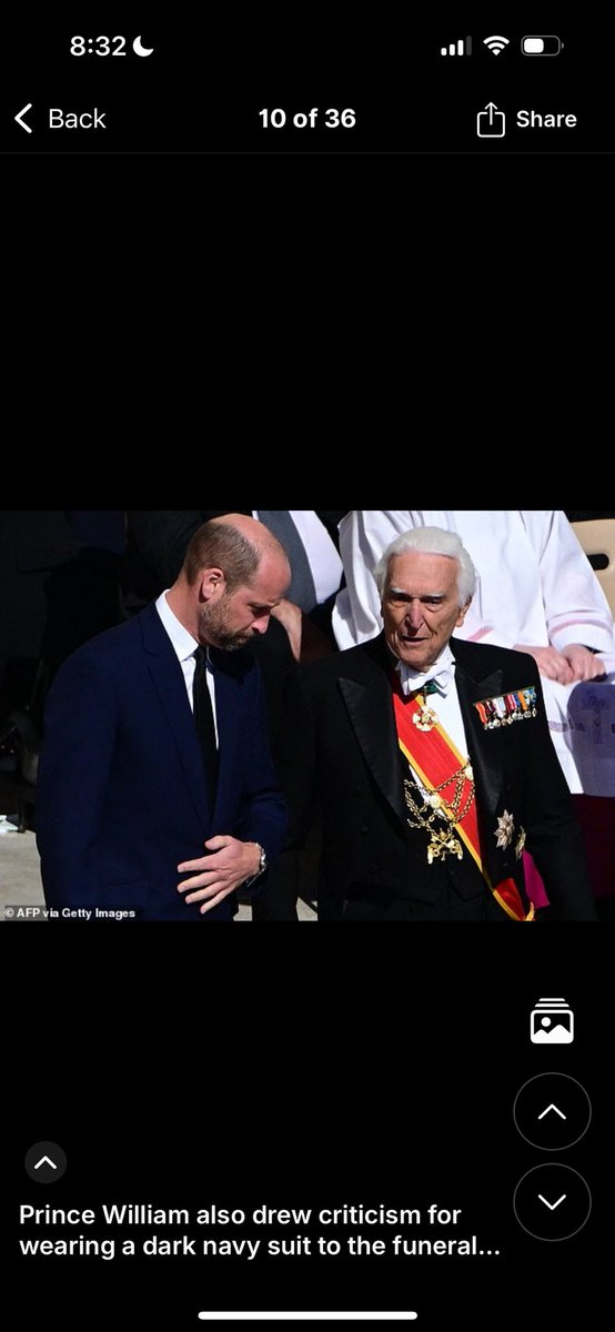 HRH_SHP's tweet image. The only one except Biden and Prince William (okay william wore a black tie with his blue suit jacket)? Zelenskyy didn’t bother with a tie.