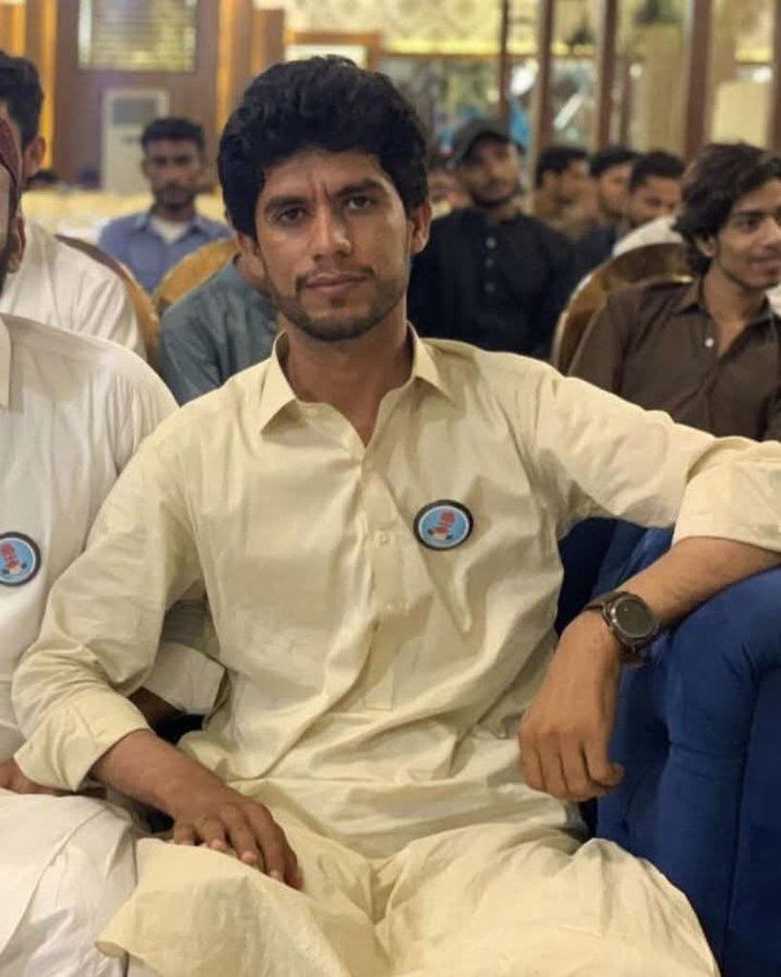 ہمارا کماش ہمیں لوٹا دو

#ReleaseChai