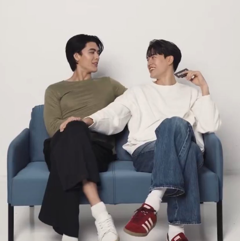 romance33457's tweet photo. มันสิ่งนั้นมาก
•° #JossGawin , #จอสกวิน , #redwhiteandroyalblue °• https://t.co/BnYXx8wiUJ