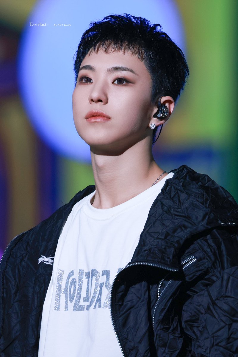 soonnstar's tweet photo. hoshi being quieter than usual just hits different... not like it's a bad thing but it feels like he's really capturing every moment bfr enlistment nd now im sobbing https://t.co/x16wFymCOo
