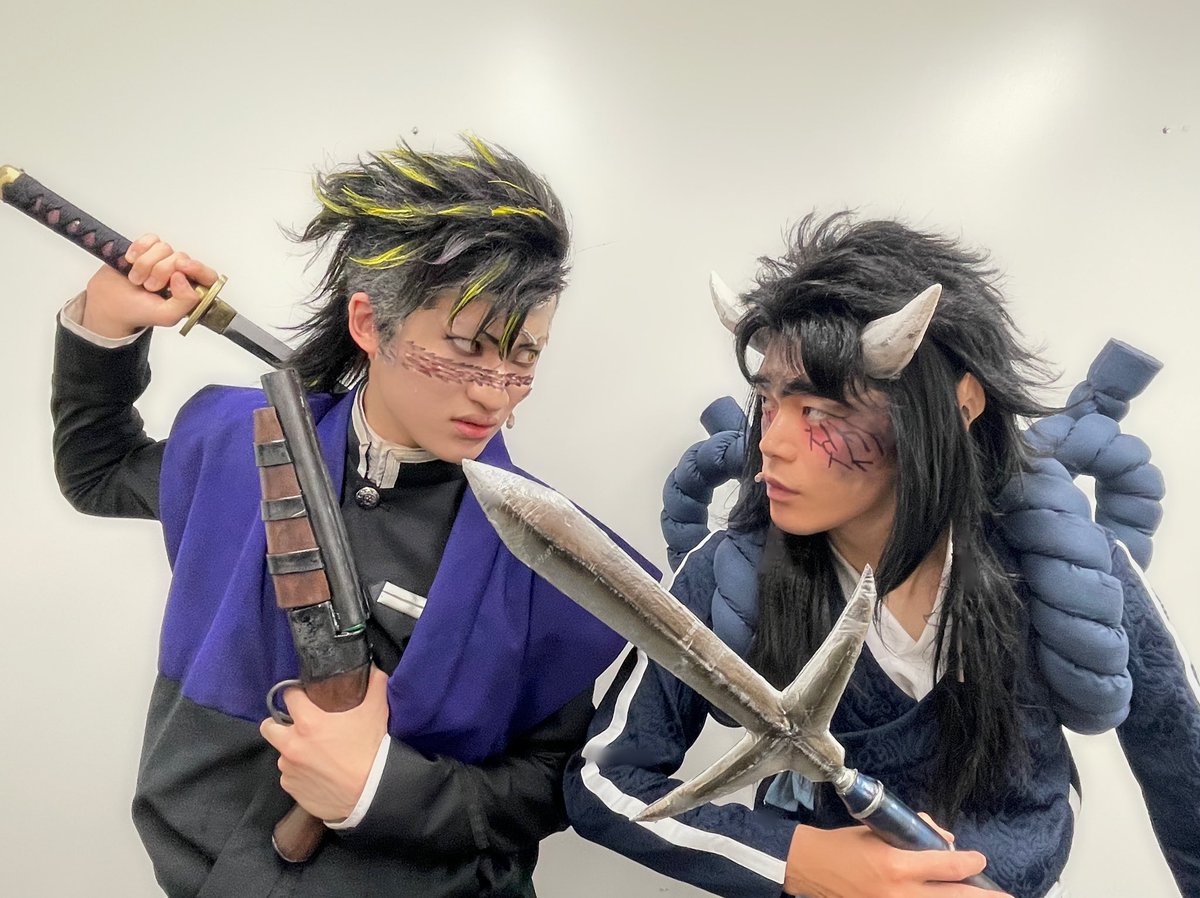 utsumi_Ta1's tweet photo. #舞台鬼滅の刃 兵庫公演2日目
ありがとうございました！
明日は大千秋楽
楽しみです。でも終わって欲しくないなぁ。
悔いのないようやりきります
何がなんでも繋ぎます。

vs哀絶
テメェの相手は俺だろうが
 #鬼滅の刃  #不死川玄弥  #哀絶 https://t.co/Ec3fC9QY3H