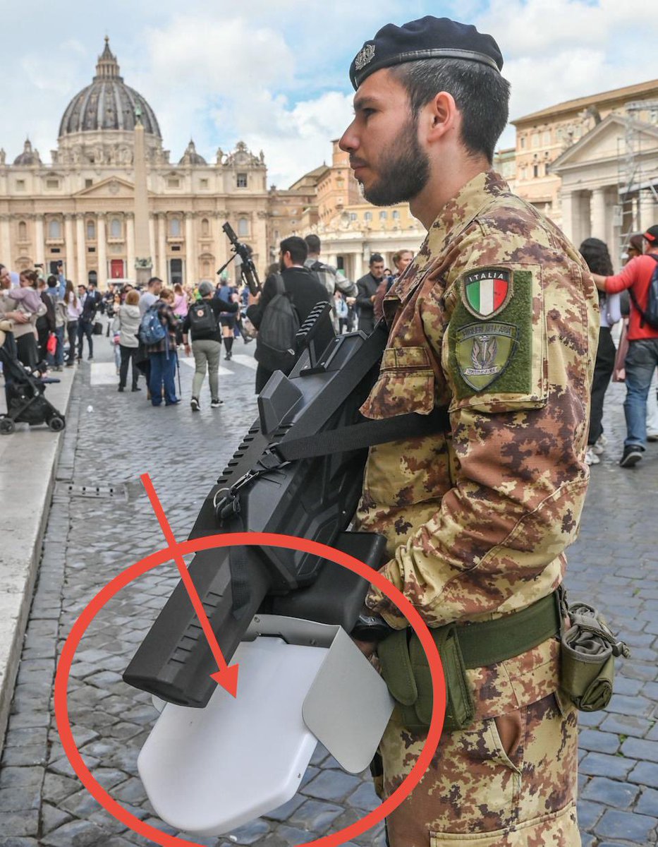 RomeroMikey's tweet image. APR-60 (Automatic Pizza Reheater, 60 seconds): Italian-engineered rapid-heating unit. Deploy mini-tray, insert pizza slice here, achieve full operational temperature in 60 seconds. Critical for maintaining troop morale in extended engagements.