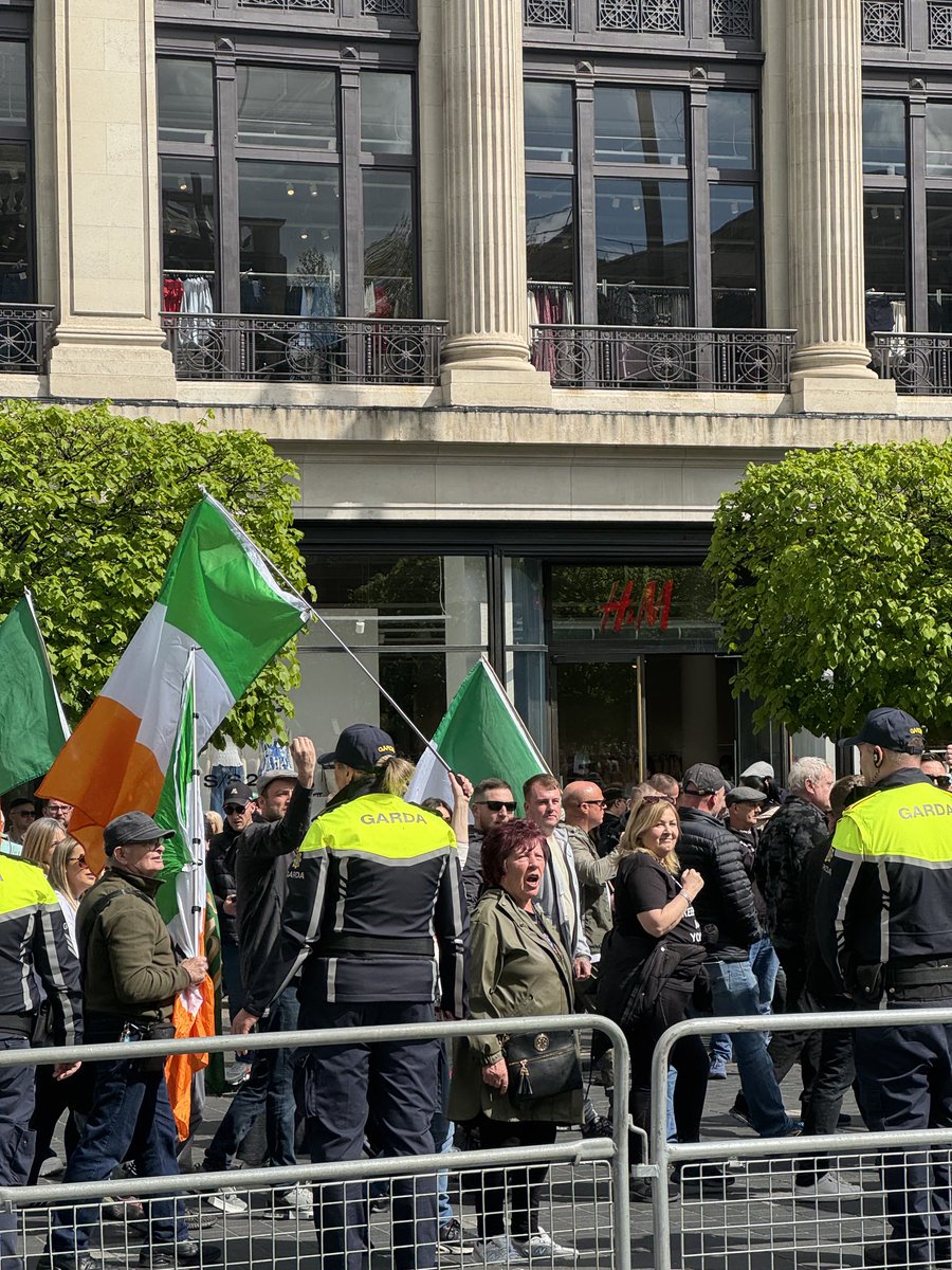 liam cunningham tweet media