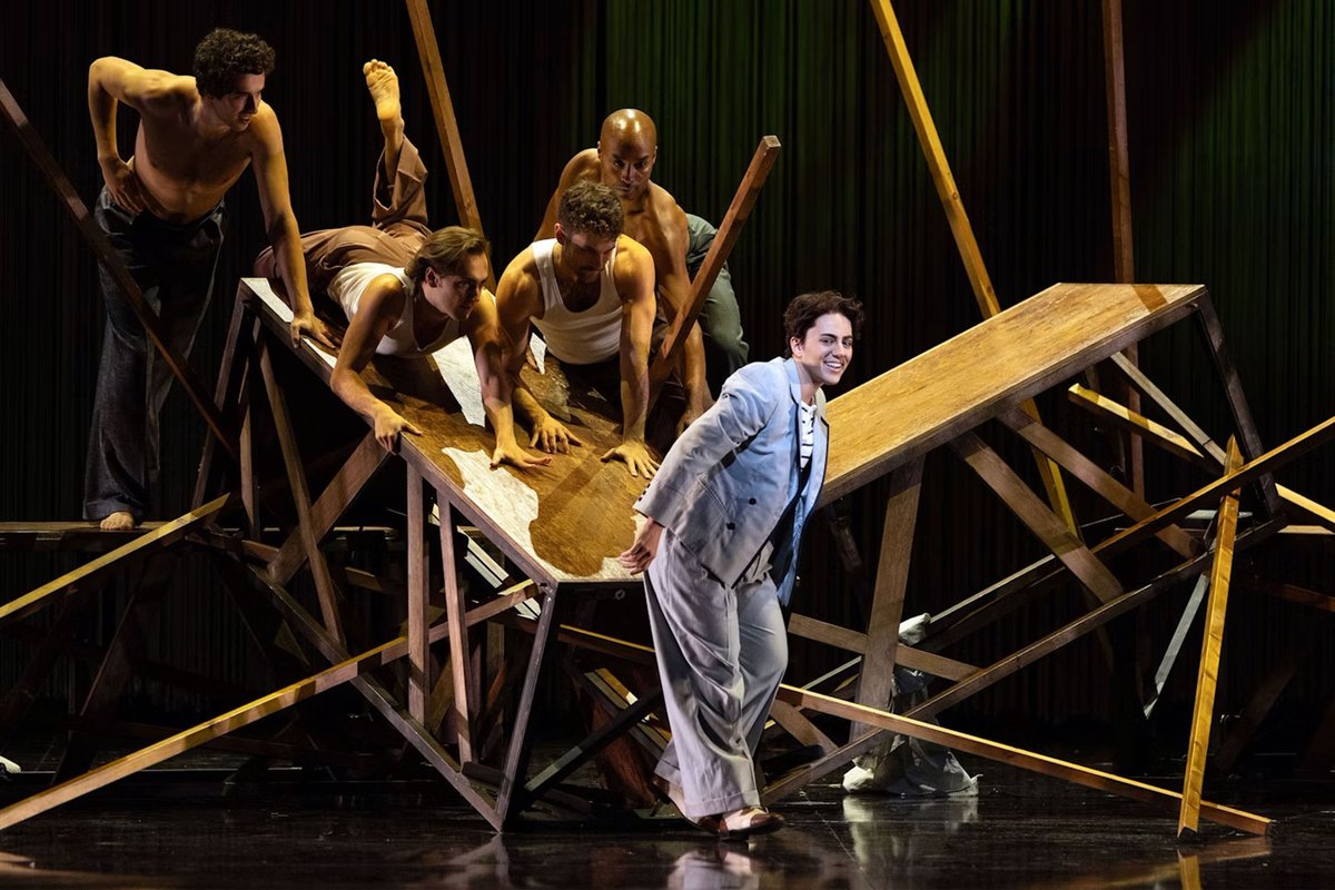 Flamenco meets opera in Ainadamar, an emotional tribute to Spanish poet Federico García Lorca! 🎭🔥 Experience this breathtaking fusion of music &amp; storytelling. 📅 Apr 26 📍LA Opera 🅿️ PARK AT JOE'S: #215 S Broadway 🔗 laopera.org/performances/2…  #Ainadamar #LAOpera #Flamenco  ...