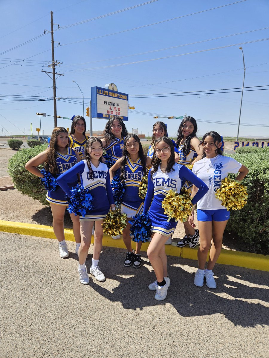 lyscience_GEMS's tweet photo. What an awesome opportunity for our GEMS Cheer Team to volunteer at Loya Pre K Round Up Sign in Party!!!! Thank Ms. Esquivel for this opportunity! 
Mr. @CoronaAlex_GEMS, thank you so much for getting us involved. 
@Loya_Primary90
@GEMS_Middle 
@GEMS_RSalcido 
@SanElizarioISD https://t.co/vGlYAEHRKq