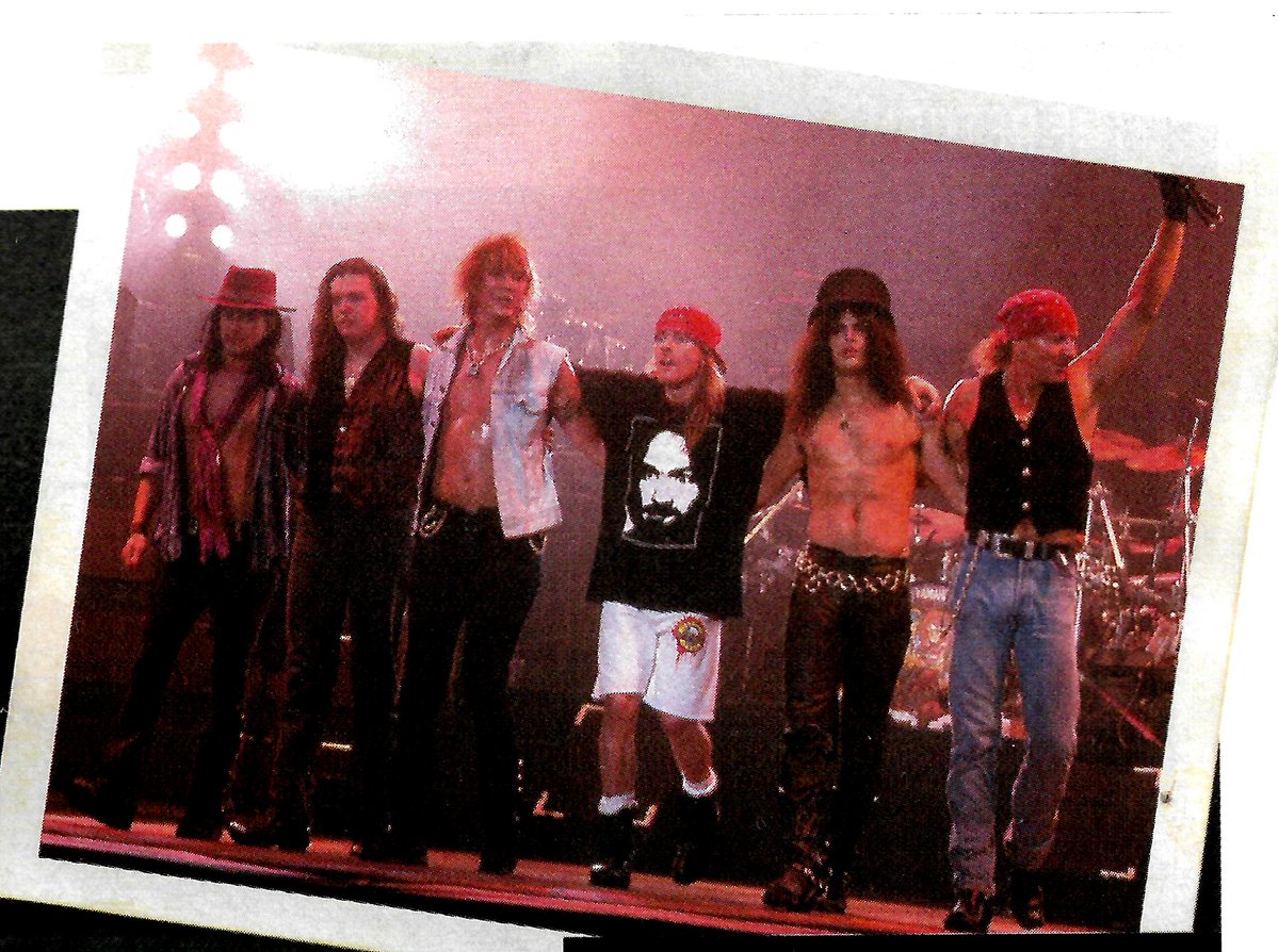 DuffMckaganArg's tweet photo. @gunsnroses end of show Palais Omnisports de Bercy, Paris, France 🇫🇷. 07/13/93. #SkinAndBones Tour.
Cradits to the owner 📸
#DuffMcKagan #GunsNRoses #EndShow #UseYourIllusion #PicOfTheDay #OnTour #Skinandbones #Bassist #Bass #Music #Rock https://t.co/2aEalxbRFO