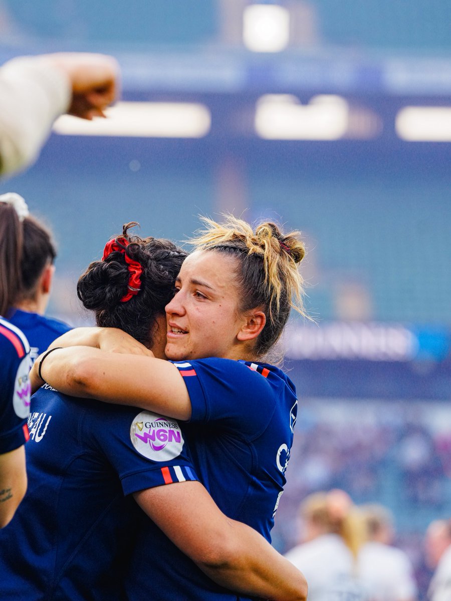 France Rugby (@francerugby) on Twitter photo ๐โจ Face ร la meilleure รฉquipe du monde, nos Bleues ont produit ๐๐ป๐ฒ ๐ฝ๐ฟ๐ฒ๐๐๐ฎ๐๐ถ๐ผ๐ป ๐ฑ'๐๐ป ๐๐ฟ๐ฒฬ๐ ๐ต๐ฎ๐๐ ๐ป๐ถ๐๐ฒ๐ฎ๐ cet aprรจs midi dans l'antre du rugby.
๐ Gardez la tรชte haute les filles, vous pouvez รชtre fiรจres de vous !
#XVdeFrance #NeFaisonsXV #ANGFRA ๐โจ Face ร la meilleure รฉquipe du monde, nos Bleues ont produit ๐๐ป๐ฒ ๐ฝ๐ฟ๐ฒ๐๐๐ฎ๐๐ถ๐ผ๐ป ๐ฑ'๐๐ป ๐๐ฟ๐ฒฬ๐ ๐ต๐ฎ๐๐ ๐ป๐ถ๐๐ฒ๐ฎ๐ cet aprรจs midi dans l'antre du rugby.
๐ Gardez la tรชte haute les filles, vous pouvez รชtre fiรจres de vous !
#XVdeFrance #NeFaisonsXV #ANGFRA