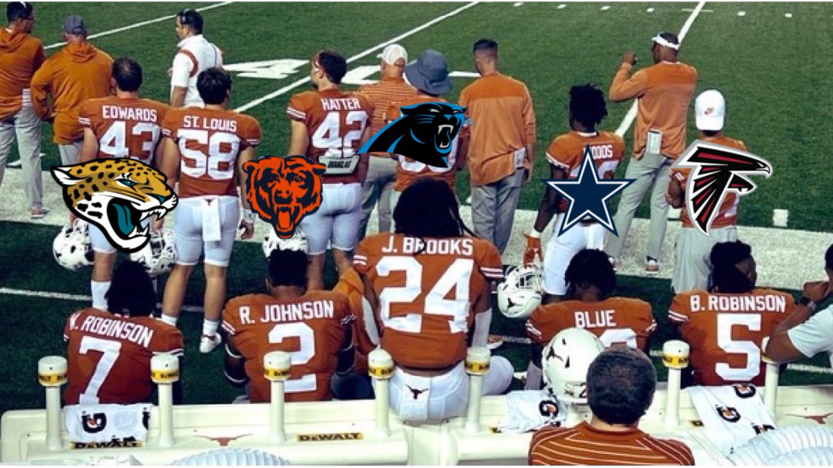 And just like that, this legendary picture is complete. 5 NFL drafted running backs on one team