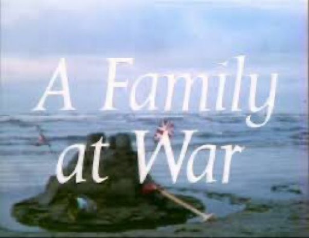 SaveRedlandLibr's tweet photo. 8pm TODAY on @TalkingPicsTV
From 1970, s1 Ep 10 of #GranadaTV #WW2 #Drama📺 #AFamilyAtWar - “One of Ours” directed by #TimJones & written by #LeslieSands
🌟 #ColinDouglas #ShelaghFraser #ColinCampbell #CoralAtkins #LesleyNunnerley #BarbaraFlynn #RowenaCooper #MichaelHarbour https://t.co/ue5cnDSiE2