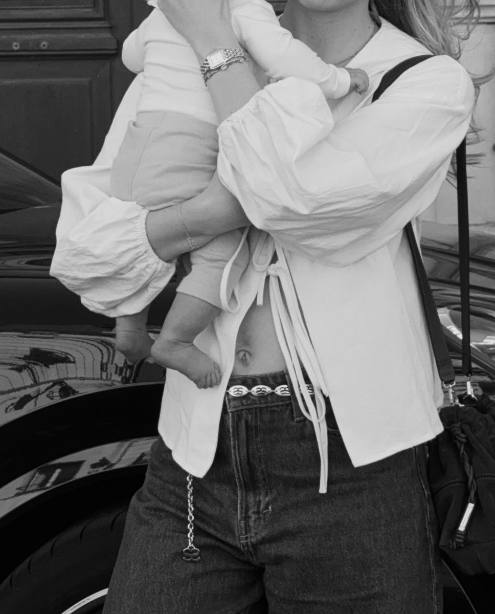 ⠀
⠀ 
                                   my whole world
⠀
⠀