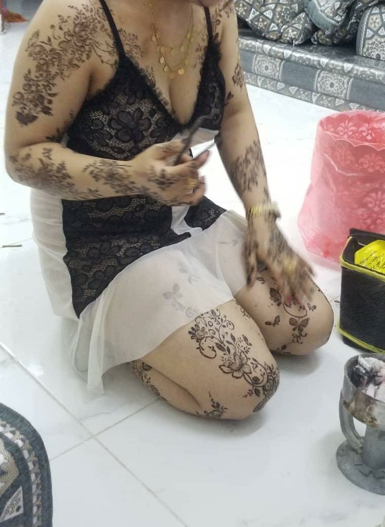 لا يتواصل معي الا المتحرره الجاده الي تحب تتنقش فقط ولا الديوث الي يحب انقش له اهله غيره لا