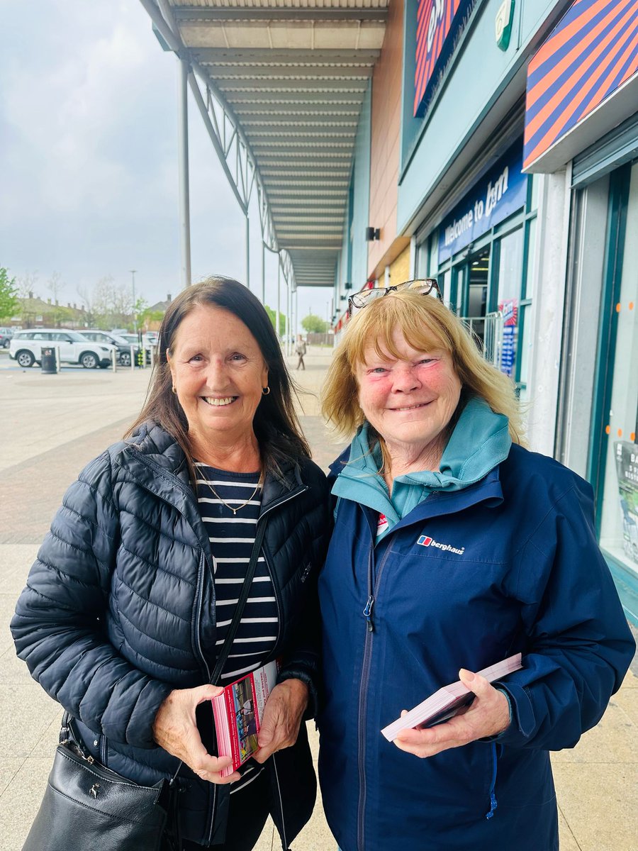 Ruth Bennett (@_ruthieb_) on Twitter photo 🌹Sunny Speke campaigning for the wonderful Mary and Doreen with councillors and members 🌹
Lots of conversations and support for <a href="/LiverpoolLabour/">Liverpool Labour</a> and everyone knows Mary and Doreen! 🌹Sunny Speke campaigning for the wonderful Mary and Doreen with councillors and members 🌹
Lots of conversations and support for <a href="/LiverpoolLabour/">Liverpool Labour</a> and everyone knows Mary and Doreen!