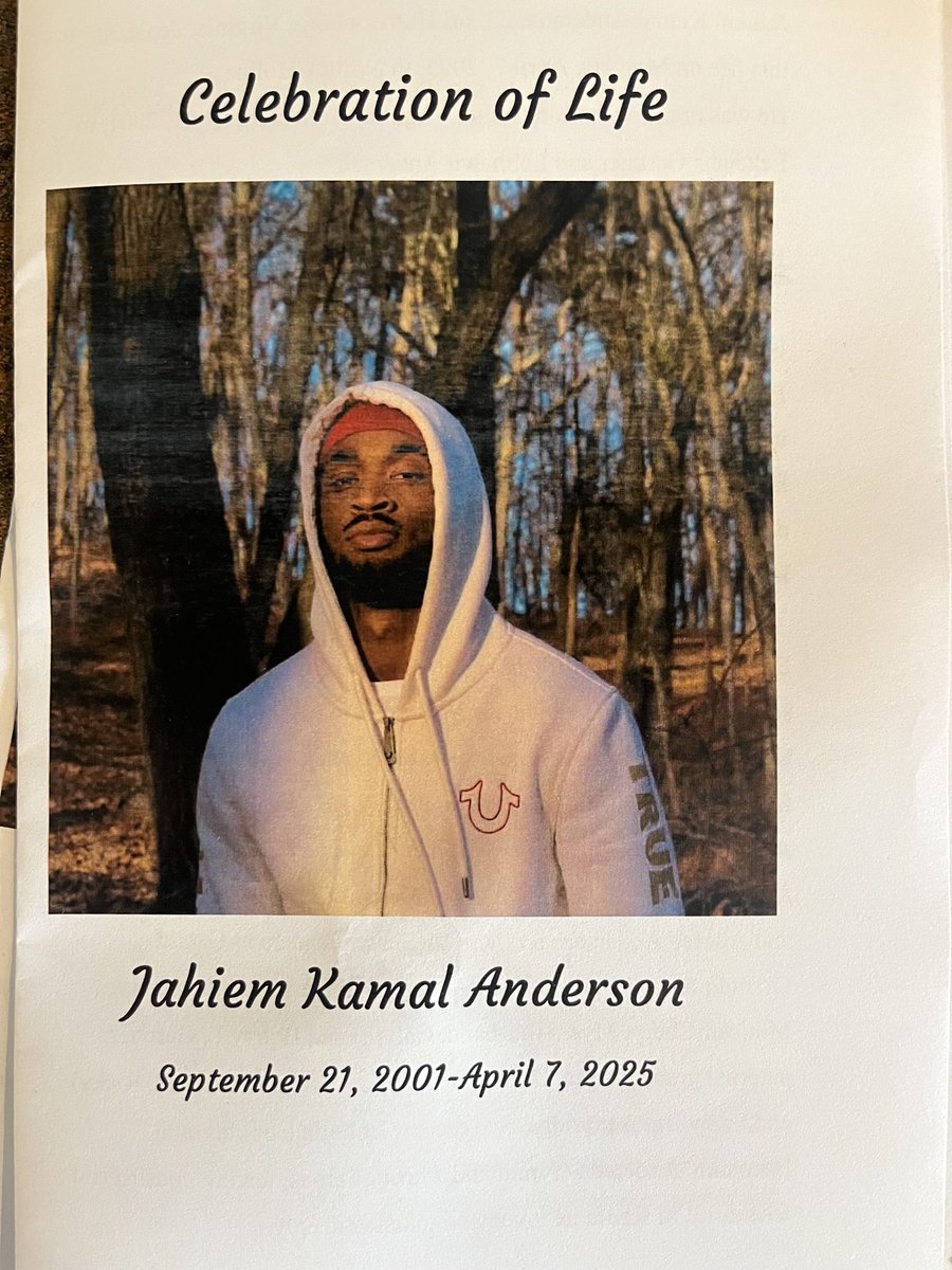 CoachDonBurgess's tweet photo. A Beautiful Celebration of Life for Jaheim “Jah” Anderson at Simms School today.🙏🏽
Seems like yesterday he was in our HHS 🏀 program &amp; 👀 him walk the hallways with his BIG SMILE - was contagious Unfortunately he was in a tragic car accident at the young age of 23 🙏🏽RIP Jahiem ☁️ https://t.co/wBV01wrBHF